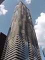 90px-Aqua Tower Chicago.jpg